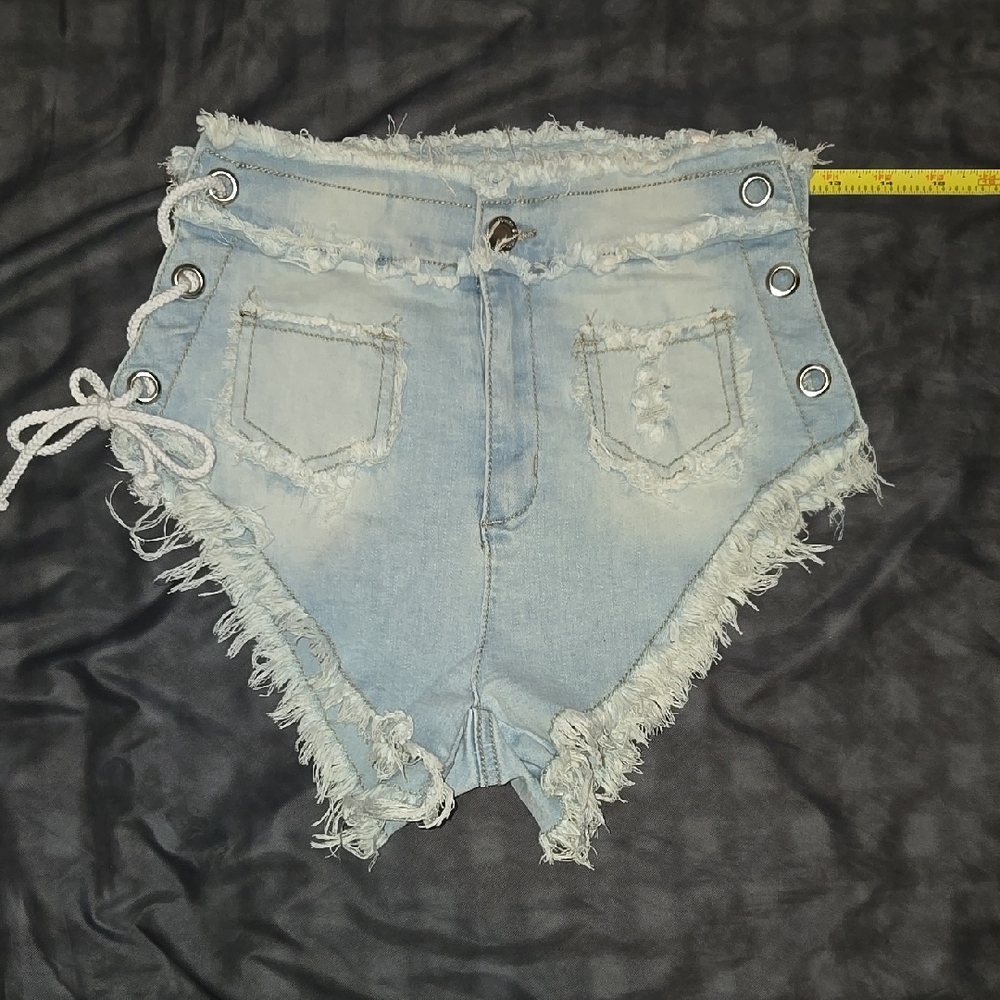 Women's Light Blue Denim Short- Hi-Cut Fringe